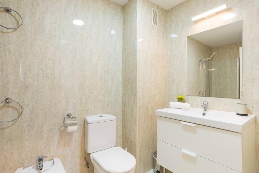 Апартаменты Apartamento Top Vistas Al Mar Малага Экстерьер фото